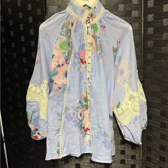 Zimmermann
Everley lace-trimmed floral-print ramie shirt Blue - Picture 3 of 8